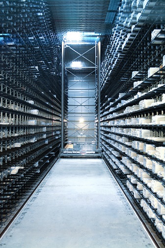 4 tours de stockage avec transtockeur