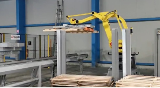 Robot chargement palette TECAUMA