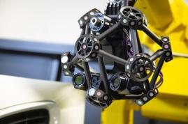 Le nouveau scanner monté sur robot (MetraSCAN-R BLACK), un ajout à la MMT de numérisation 3D CUBE-R