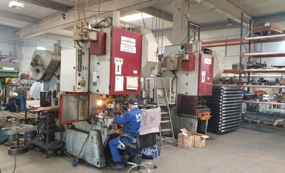 Parc de presses 40-160T