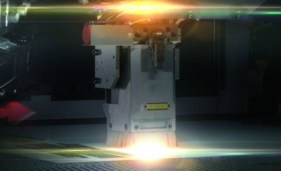 Combiné laser poinçonnage Amada