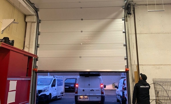 Porte sectionnelle industrielle